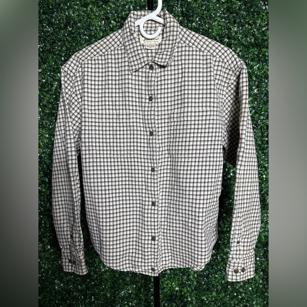 Eddie Bauer Men’s Long Sleeve Flannel Button Down